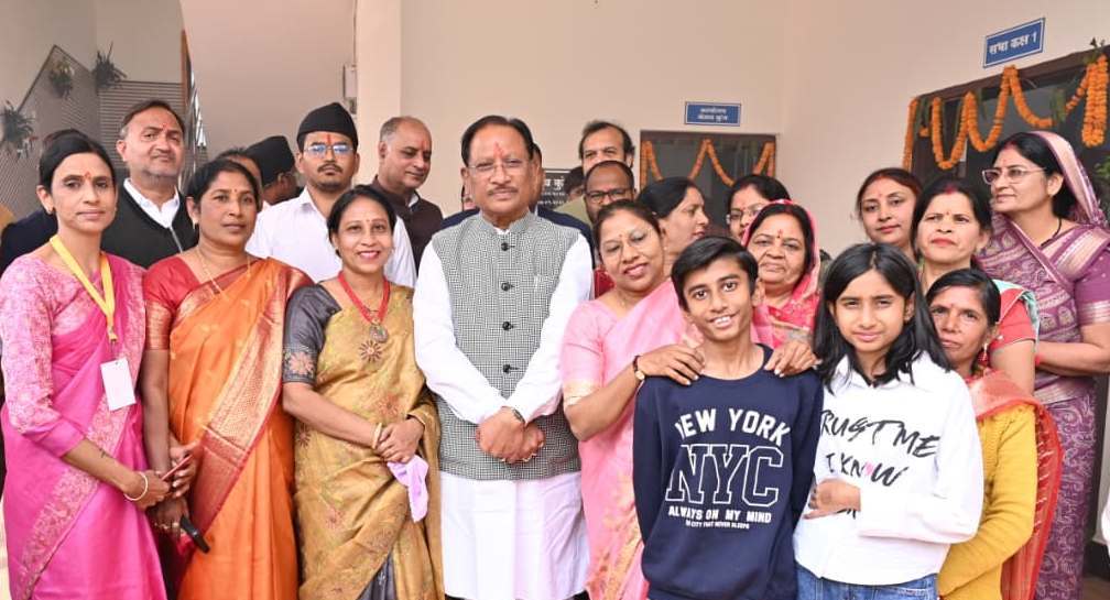 जशपुर के स्कूलों में शुरू हुई स्मार्ट क्लास रूम व्यवस्था, सीएम साय ने किया शुभारंभ