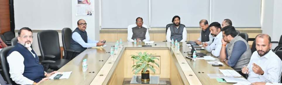 मुख्यमंत्री ने की कौशल विकास, तकनीकी शिक्षा एवं रोजगार विभाग की समीक्षा