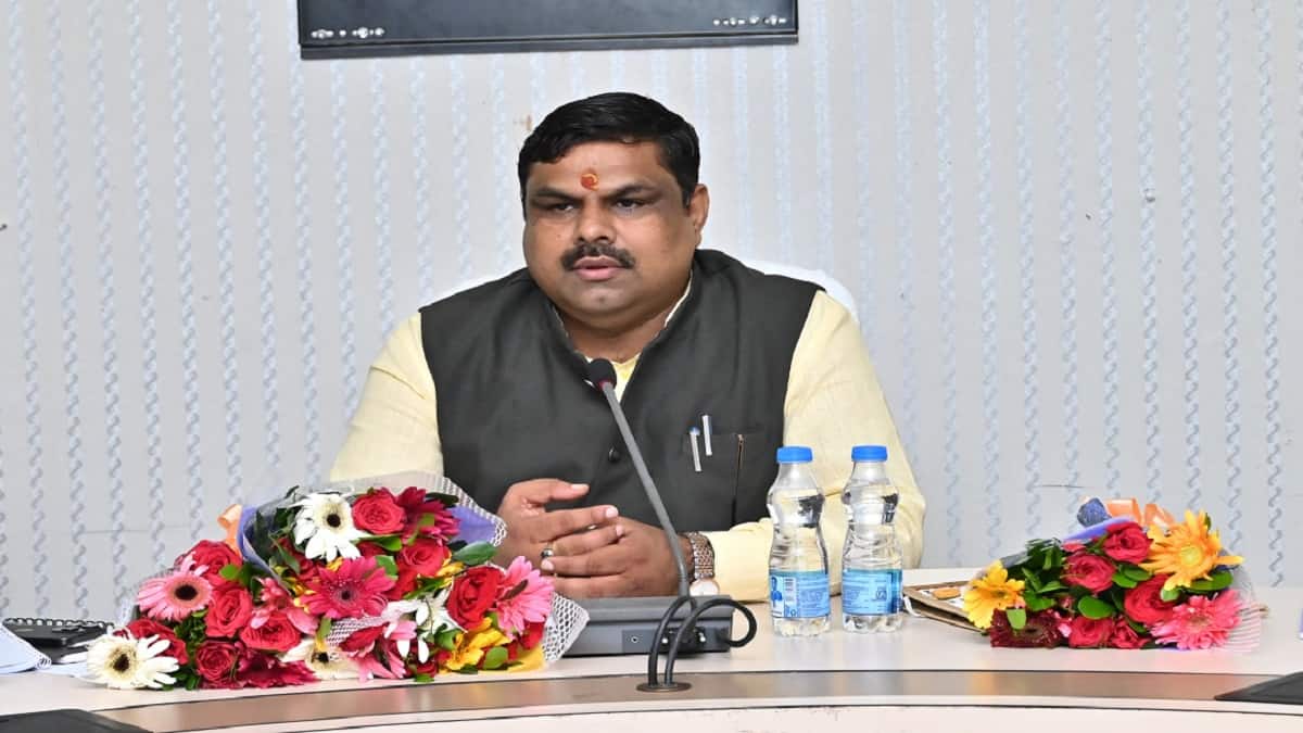 आत्मानंद स्कूलों में AI की एंट्री, गूगल विशेषज्ञ करेंगे प्रशिक्षण