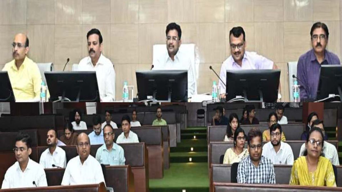 विकास योजनाओं की समीक्षा बैठक में सख्त रुख, गुणवत्ता और समयसीमा पर जोर