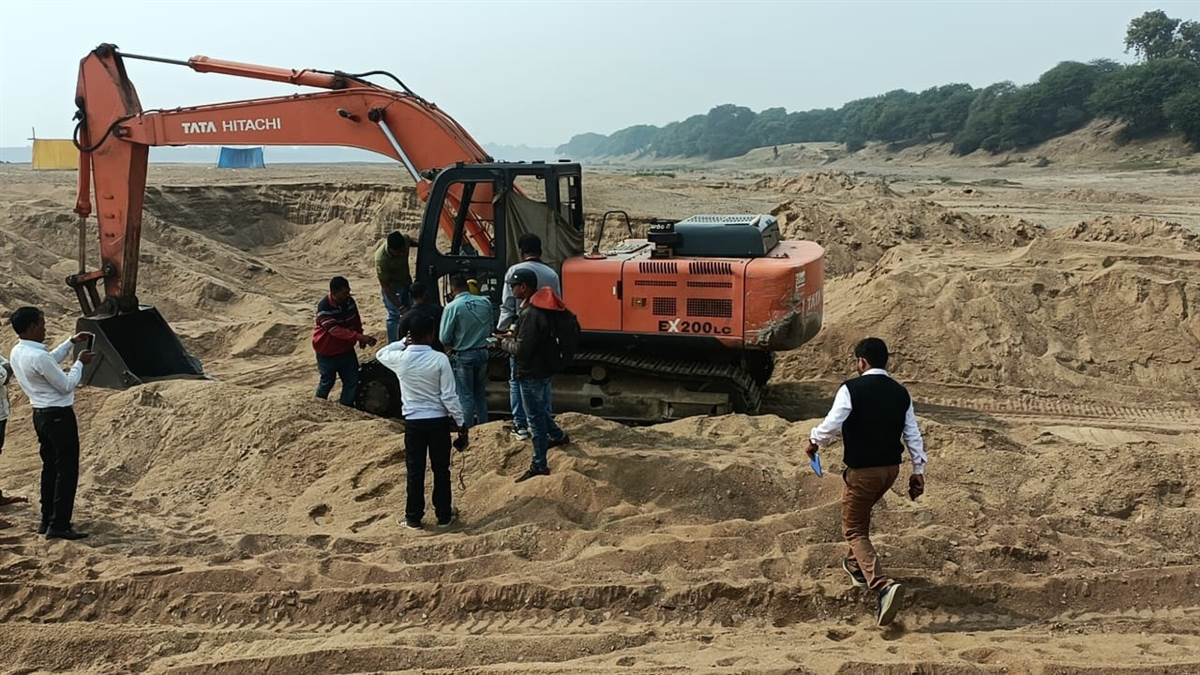 अवैध खनन, परिवहन और भंडारण पर रखी जा रही है कड़ी निगरानी, प्रभावी नियंत्रण के लिए मैदानी अमला सक्रिय