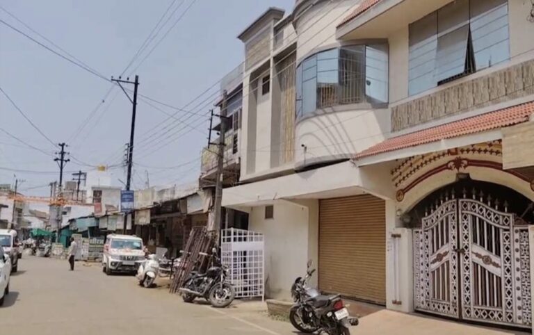 ED ने राइस मिलर रोशन चंद्राकर के घर से बरामद किये दस्तावेज  