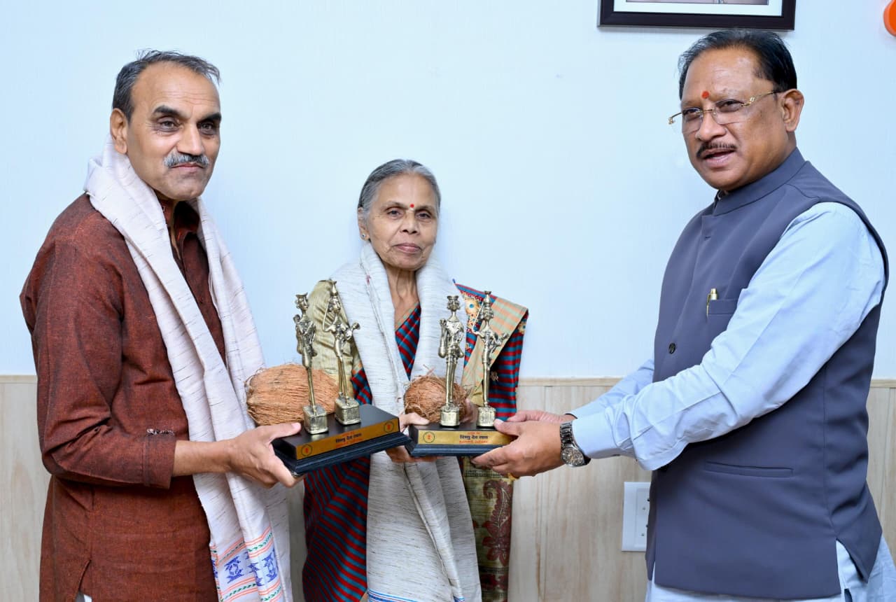 बस्तर और जनजातीय समाज के लिए चार दशक का समर्पण मानवता की असाधारण मिसाल : मुख्यमंत्री विष्णुदेव साय