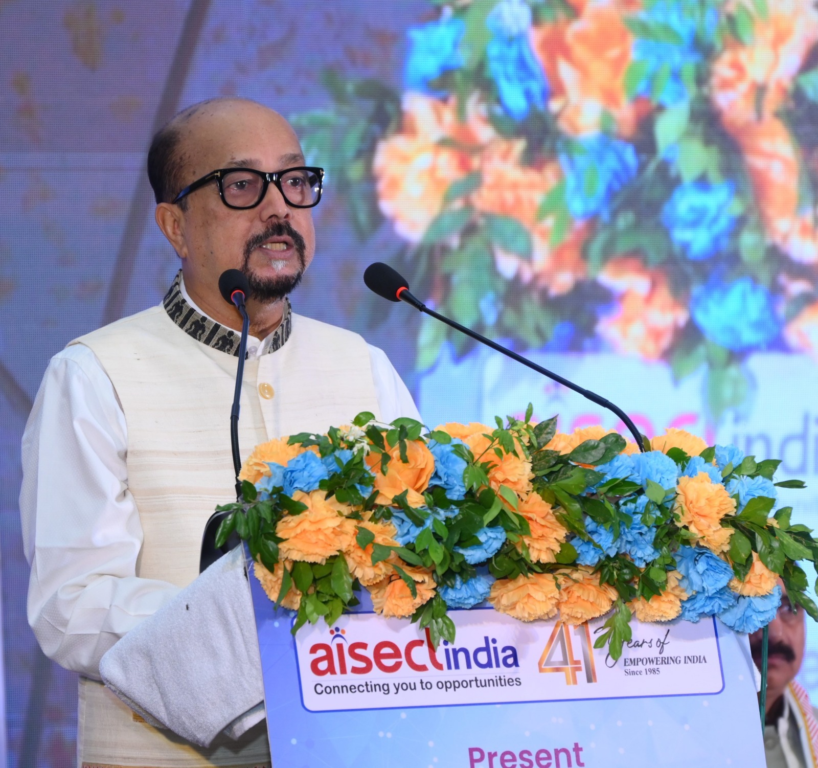 आर्टिफिशियल इंटेलिजेंस सहायक है, मानव बुद्धि का विकल्प नहीं- राज्यपाल रमेन डेका