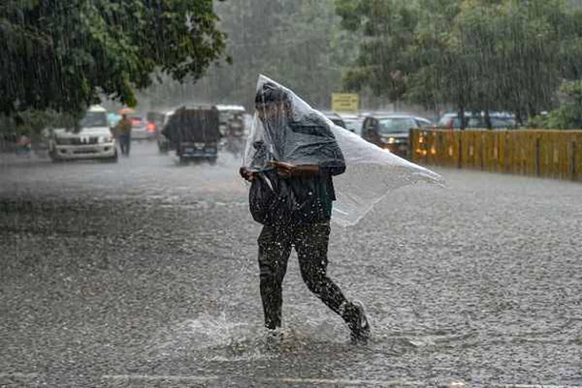 छत्तीसगढ़ में मानसून की दस्तक के संकेत, कई जिलों में बारिश का अलर्ट जारी