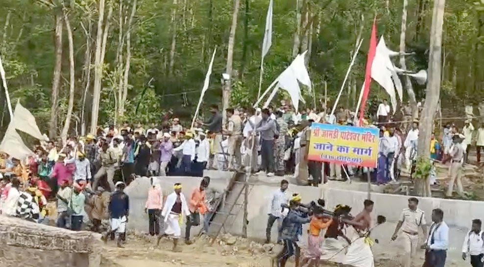मुख्यमंत्री की संवेदनशील पहल: तुएगोंदी के आदिवासी समाज की माँग हुई पूर्ण, उल्लास के साथ हुआ पारंपरिक अनुष्ठान