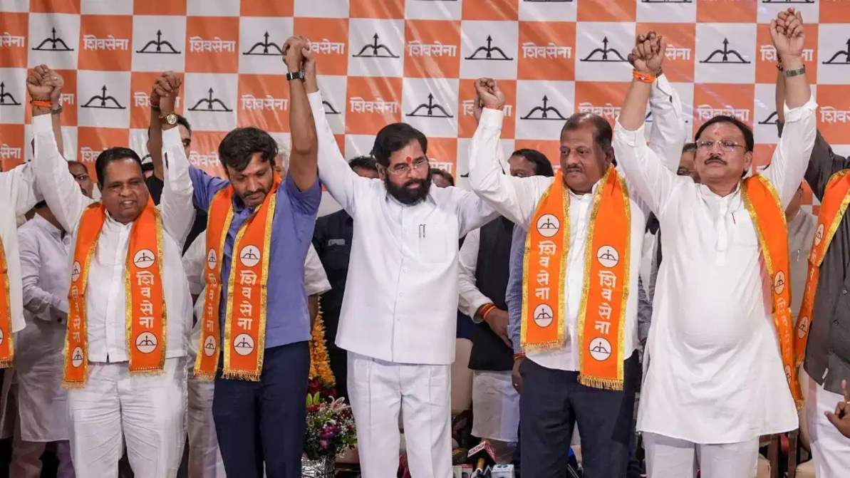 100 करोड़ उपलब्ध, फिर भी नहीं हुए विकास कार्य! बागी सांसदों के दावों पर उठे सवाल