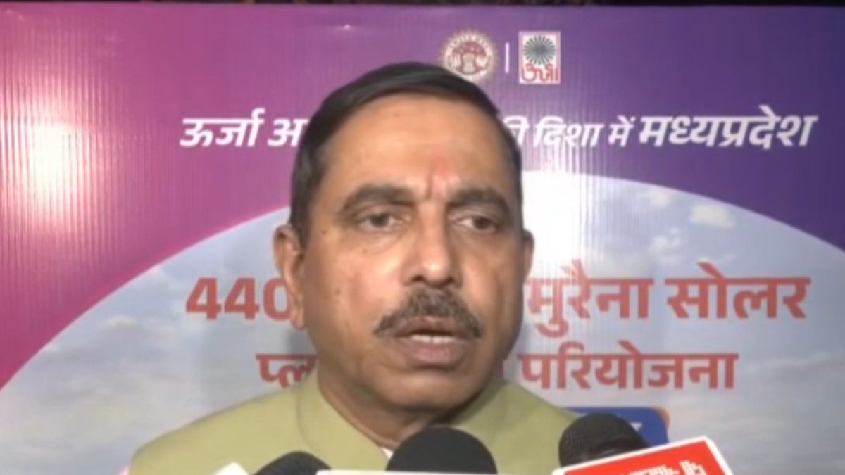 मुख्यमंत्री डॉ. मोहन यादव खुद ही तोड़ रहे अपने रिकॉर्ड, अक्षय ऊर्जा में एमपी सबसे आगे: केंद्रीय मंत्री प्रल्हाद जोशी