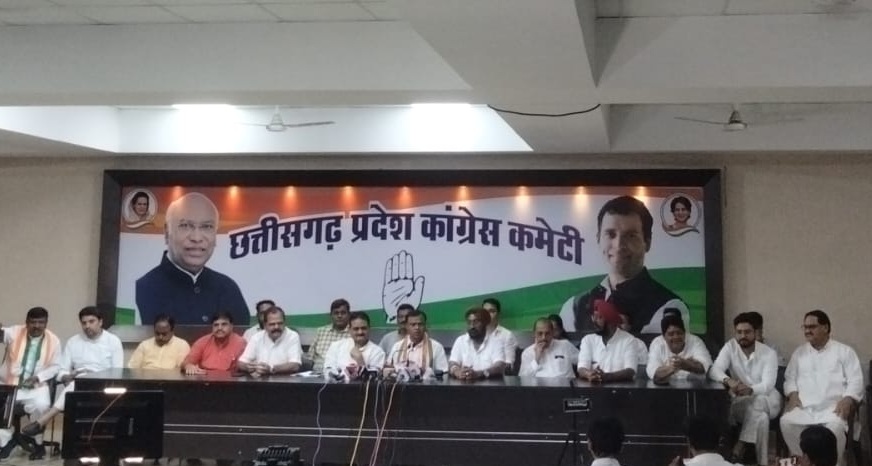 बस्तर पंडुम को लेकर कांग्रेस का वार, 6 करोड़ से ज्यादा खर्च पर उठाए सवाल