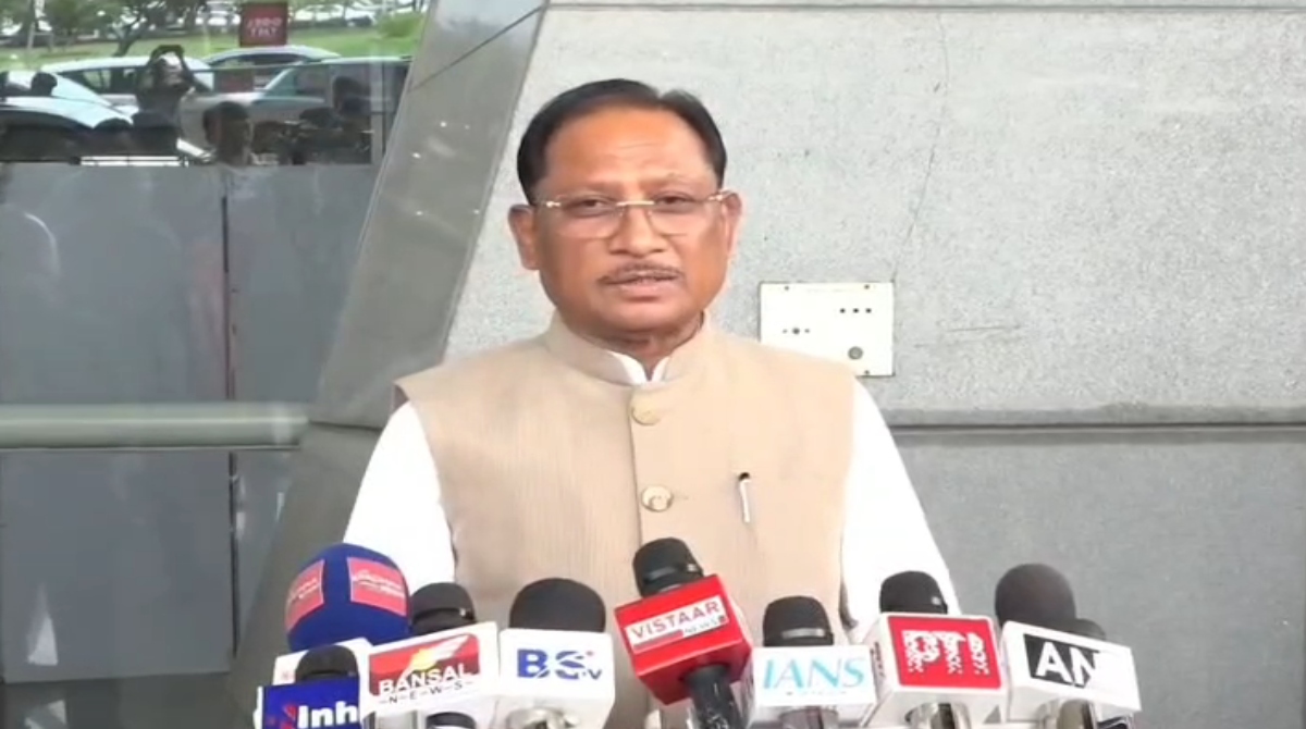 दिल्ली दौरे के बाद रायपुर लौटे CM साय, नेपाल बाढ़ पर चिंता और चुनाव में BJP की जीत का किया दावा