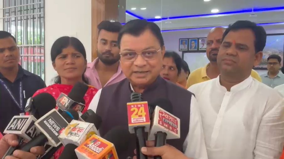 झीरम कांड पर गरमाई सियासत, मंत्री लखनलाल देवांगन बोले- &lsquo;अब कांग्रेस के बयानों में कोई दम नहीं&rsquo;