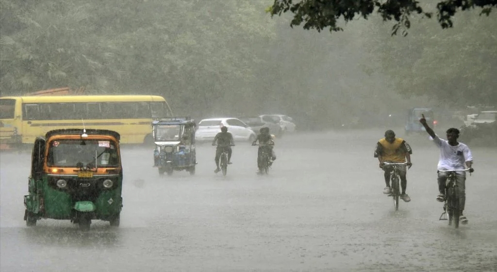 छत्तीसगढ़ में मानसून मेहरबान: प्रदेश में अब तक 996.5 मि.मी बारिश दर्ज, बलरामपुर में सर्वाधिक तो कांकेर में हुई सबसे कम वर्षा