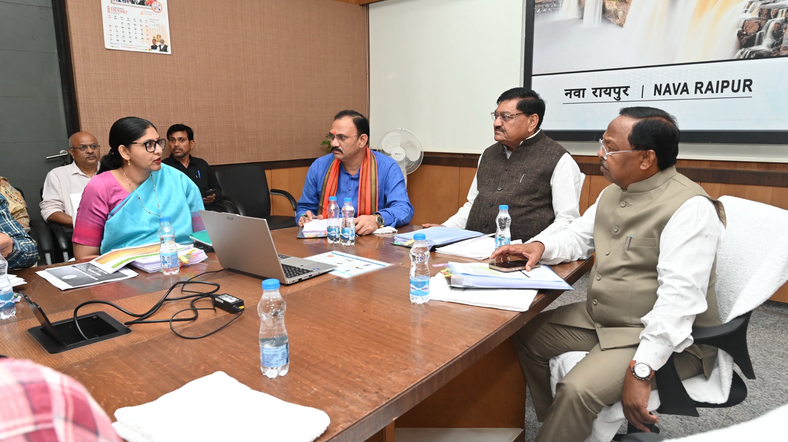 मंत्रिमंडलीय उप-समिति की बैठक: प्रदेश में खुलेंगे 360 नए खरीदी केंद्र, बारदानों की पर्याप्त उपलब्धता सुनिश्चित करने के निर्देश