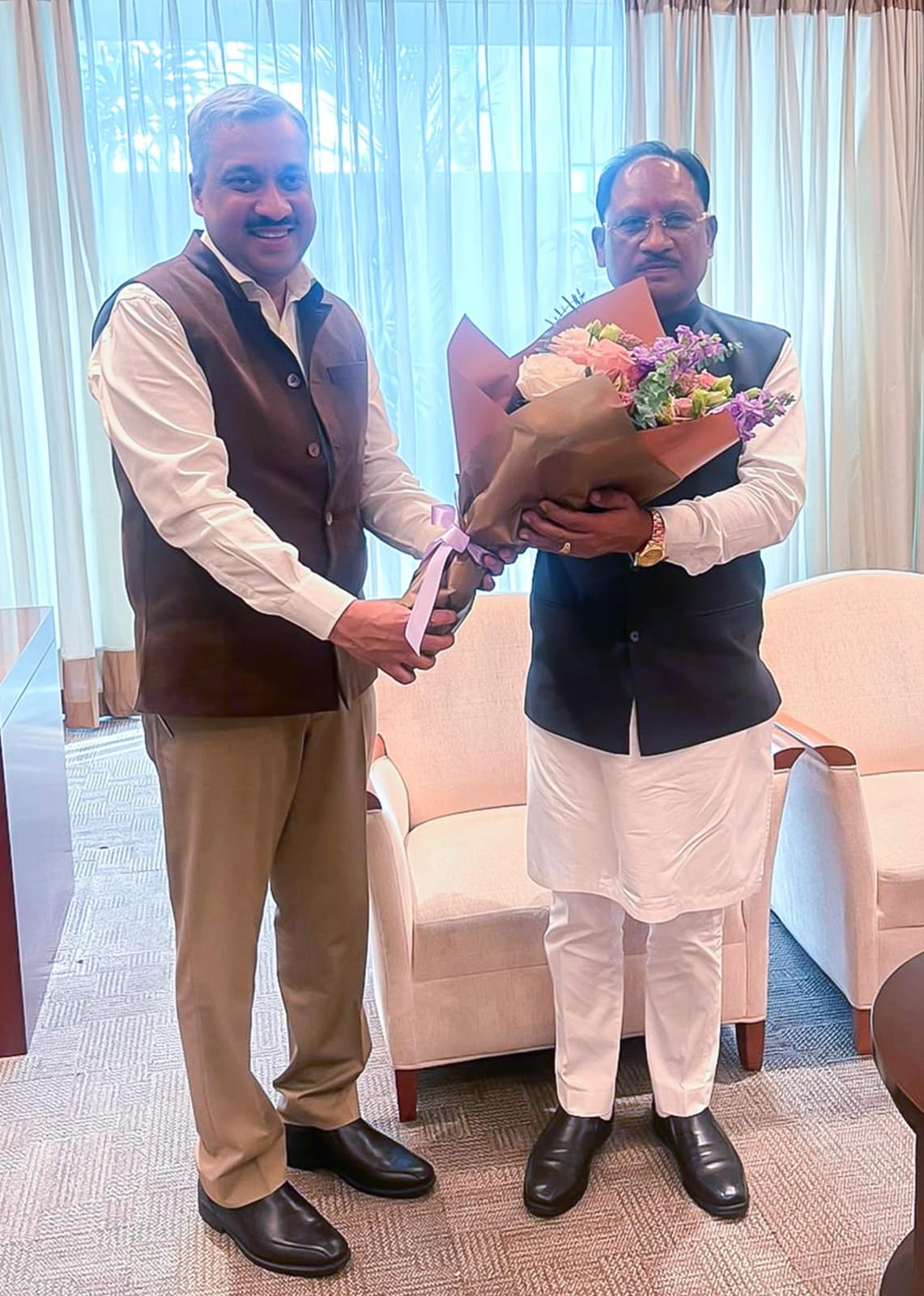 सिंगापुर पहुंचे CM विष्णुदेव साय, वैश्विक निवेशकों के सामने रखेंगे छत्तीसगढ़ के निवेश अवसर