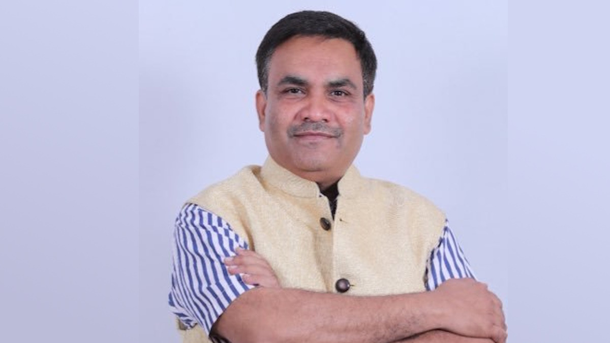 गरबा में मुस्लिम युवाओं की एंट्री पर वक्फ बोर्ड अध्यक्ष की अपील, बोले- आयोजन समिति से लें अनुमति