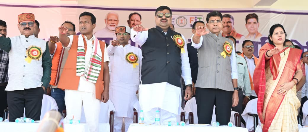 सारंगढ़ में खेल और शिक्षा को मिली बड़ी रफ्तार, मंत्री गजेन्द्र यादव ने की दो अहम घोषणाएं