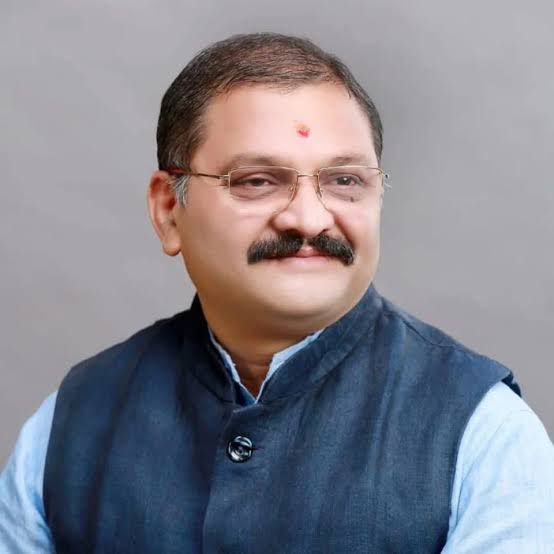 सुखदेव भगत का बस्तर दौरा राजनीतिक पर्यटन से ज्यादा कुछ नहीं : सांसद संतोष पाण्डेय