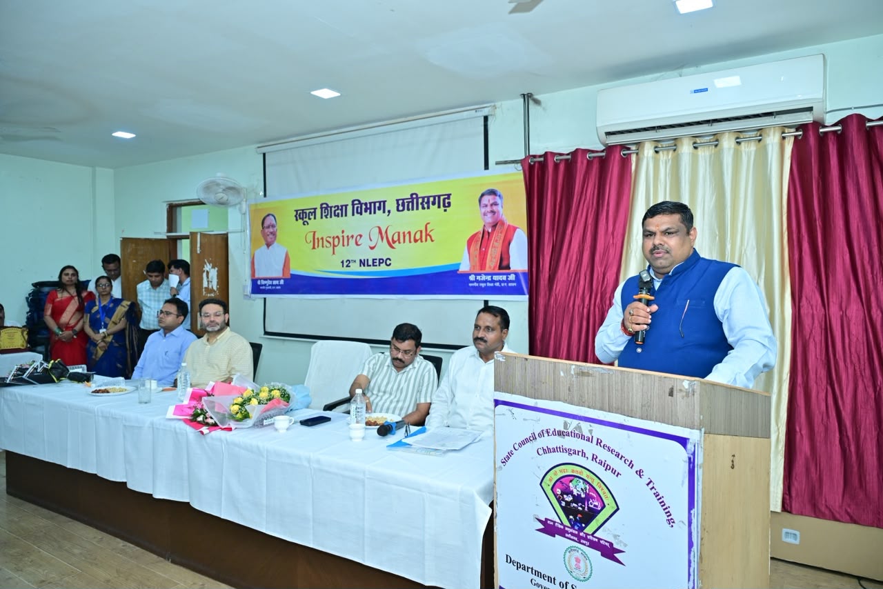 हर बच्चे में है मौलिक प्रतिभा, उसे पहचानकर अवसर देना जरूरी : शिक्षा मंत्री गजेन्द्र यादव