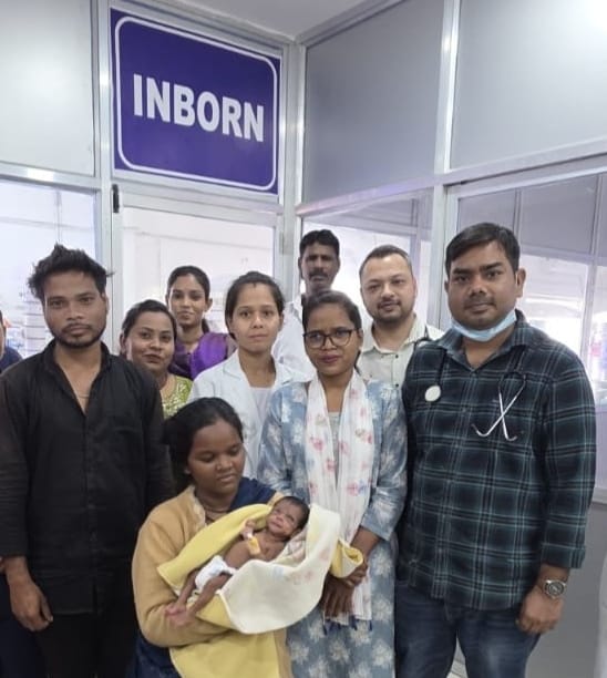 समय से पहले जन्म, सांस लेने में तकलीफ और गंभीर एनीमिया&hellip; डॉक्टरों की मेहनत से बची 900 ग्राम के बच्चे की जान