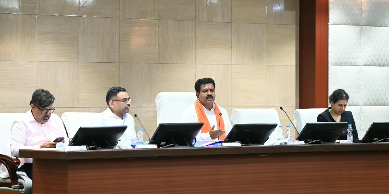 नशे के अवैध कारोबार की जड़ तक पहुंचकर पूरे नेटवर्क को ध्वस्त करें - उप मुख्यमंत्री विजय शर्मा