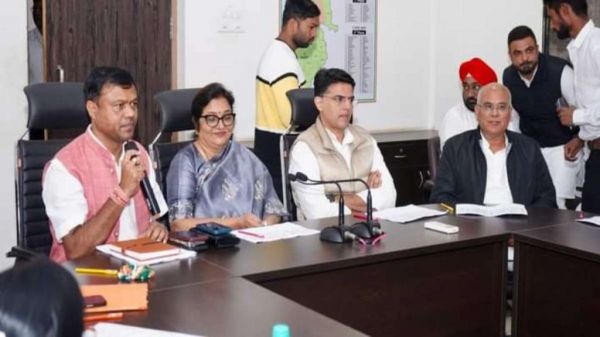 भूपेश बघेल लड़ सकते हैं लोकसभा! सीनियर लीडर्स को चुनाव में उतारेगी कांग्रेस, जानिये ताम्रध्वज, महंत, टीएस सहित इन पूर्व मंत्रियों को कहां से उतार सकती है पार्टी