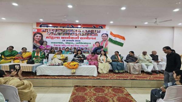 महिला कार्यकर्ता सम्मेलन में बोलीं अलका लांबा &ndash; &ldquo;नारी न्याय&rdquo; की लड़ाई हक मिलने तक रहेगी जारी