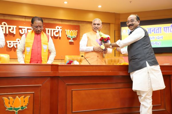 कार्यकर्ताओ की अथक मेहनत के फलस्वरूप भाजपा ने मात्र 5 वर्षों में ही जबरजस्त वापसी की है - किरण सिंह देव