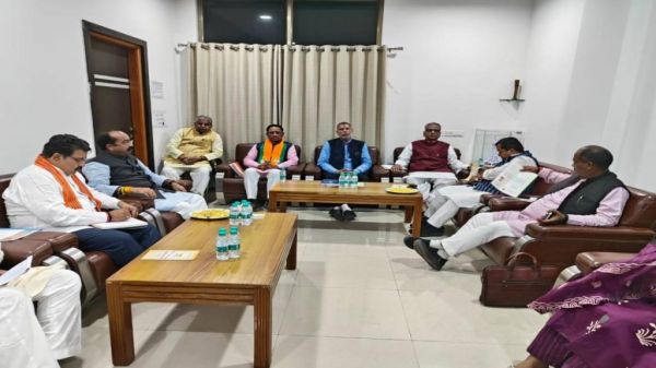 बीजेपी की जीत की तैयारी ! चुनाव समिति की बैठक में बनी लोकसभा चुनाव की रणनीति, भाजपा प्रदेश अध्यक्ष किरणदेव बोले- 11 में से 11 सीट जीतें यह तय हुआ&hellip;