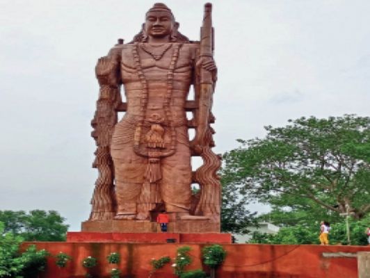 विवादों  में श्रीराम वनगमन पथ : धर्मस्व संस्कृति मंत्री बृजमोहन अग्रवाल ने की विधायक अजय चंद्राकर की अध्यक्षता में सोशल ऑडिट कमेटी के गठन की घोषणा 