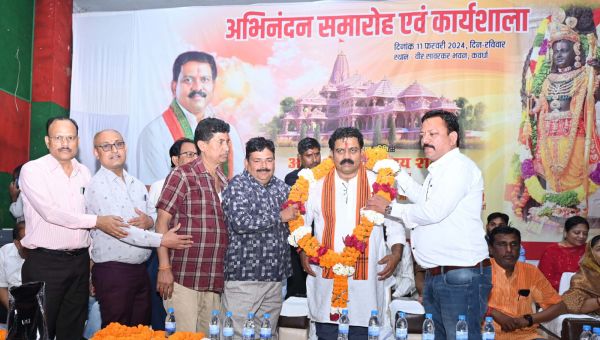 उपमुख्यमंत्री विजय शर्मा छत्तीसगढ़ केमिस्ट एण्ड ड्रगिस्ट एसोसिएशन द्वारा आयोजित अभिनंदन समारोह एवं कार्यशाला में हुए शामिल