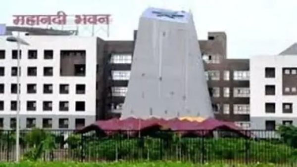 19 अफसरों का तबादला: कई जिलों के बदले गए डिप्टी कलेक्टर, 24 घंटे में दूसरी बड़ी प्रशासनिक सर्जरी