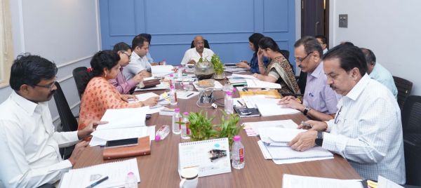 संस्कृत विद्यामण्डलम् में कर्मकाण्ड, ज्योतिष विज्ञान और योगदर्शन में सर्टिफिकेट एवं डिप्लोमा कोर्स आंरभ होंगे, शिक्षा मंत्री बृजमोहन अग्रवाल ने दिए निर्देश