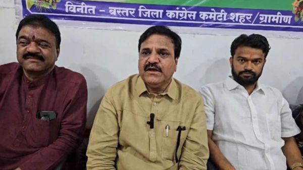 सभापति की कुर्सी बचाने कांग्रेस तैयार : पर्यवेक्षकों ने सरकार पर लगाया आरोप, कहा- जनता की चुनी हुई सरकार को गिराने की जा रही साजिश, मुंह के बल गिरेगा अविश्वास प्रस्ताव