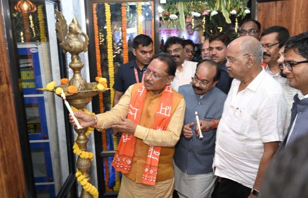 मुख्यमंत्री विष्णु देव साय ने किया कला केंद्र रायपुर का लोकार्पण