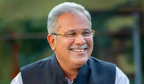 भूपेश बघेल को लगा बड़ा झटका, कांग्रेसी नेता ने की लोकसभा टिकट काटने की मांग