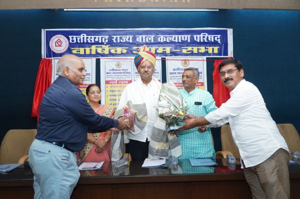 बृजमोहन अग्रवाल छत्तीसगढ़ बाल कल्याण परिषद के निर्विरोध अध्यक्ष निर्वाचित