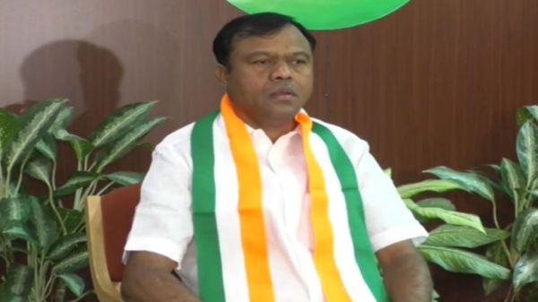 बस्तर से पूर्व मंत्री कवासी लखमा की दावेदारी पर दीपक बैज का बयान, कहा- &lsquo;जिसे भी टिकट मिले, हम मिलकर चुनाव लड़ेंगे&rsquo;