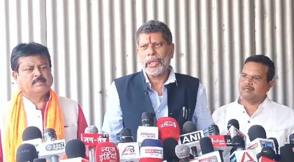 भारतीय जनता पार्टी के प्रदेश अध्यक्ष का कहना है कि न केवल जनता,अपितु कांग्रेस कार्यकर्ताओं में भी भूपेश सरकार के रवैए से जबर्दस्त आक्रोश में है