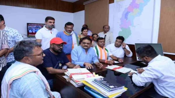 BJP के कार्टून पोस्ट पर कांग्रेस ने चुनाव आयोग में की शिकायत, शैलेश बोले &ndash; भूपेश बघेल के खिलाफ नफरत फैला रहे भाजपाई