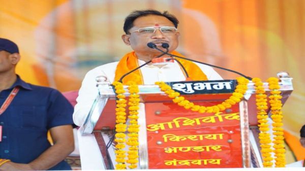 कुनकुरी में सीएम साय ने भरी हुंकार, कहा &ndash; भाजपा में साधारण कार्यकर्ता ही लड़ते हैं चुनाव, कांग्रेस में कार्यकर्ताओं की कोई इज्जत नहीं