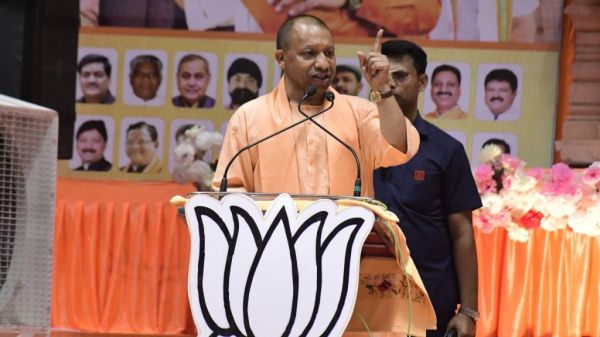 सीएम योगी आदित्यनाथ का बड़ा बयान, कहा- एक तरफ अयोध्या में प्रभु राम हुए विराजमान, दूसरी तरफ यूपी के माफिया और अपराधियों का हो गया &lsquo;राम नाम सत्य है&rsquo;