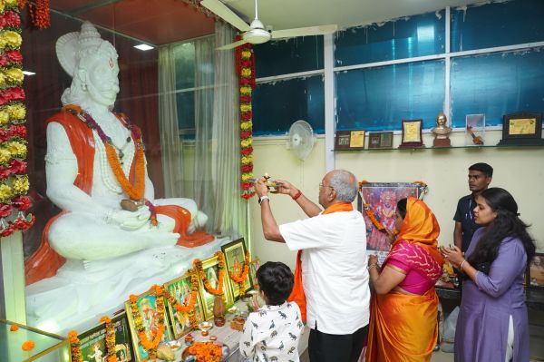 बृजमोहन अग्रवाल के निवास पर मना श्री हनुमान जन्मोत्सव