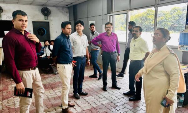 भाठागांव बस स्टैंड से दौड़ेगी 21 ई-बसें जल्द, अब पासपोर्ट की तर्ज पर बनेगा ड्राइविंग लाइसेंस