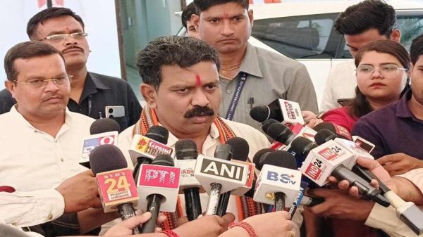 सुकमा मुठभेड़ पर डिप्टी CM विजय शर्मा बाेले- नक्सलियों को समझना होगा कि बंदूक से अस्पताल-स्कूल नहीं बनते, कांग्रेस के स्टार प्रचारकों के प्रदेश दौरे पर भी साधा निशाना