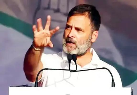 बिलासपुर में राहुल गांधी बोले- बीजेपी संविधान, आरक्षण खत्म कर देगी, बीजेपी चाहती है देश में 20-25 लोग करें राज, बाकी जनता देखती रहे