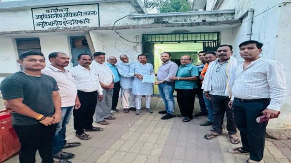 पीएम मोदी पर अमर्यादित टिप्पणी करने वाला डॉक्टर निलंबित, सर्व गुजराती समाज के ज्ञापन पर हुई त्वरित कार्रवाई