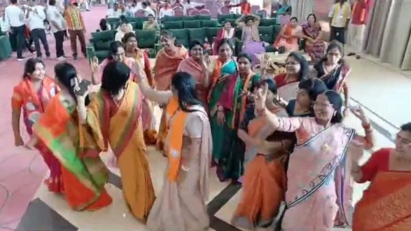 दुर्ग में विजय बघेल की निर्णायक बढ़त से कार्यकर्ताओं में जश्न का माहौल&hellip;