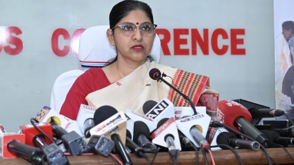 मुख्य निर्वाचन पदाधिकारी रीना बाबासाहेब कंगाले ने लोकसभा निर्वाचन में सहभागिता देने वाले सभी अधिकारियों, कर्मचारियों, संगठनों और मतदाताओं के प्रति आभार व्यक्त किया