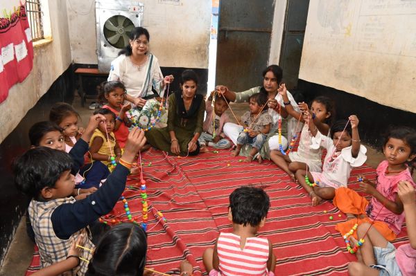 तपती गर्मी से बच्चों को सुरक्षित रखने आंगनबाड़ी केन्द्रों में कूलर का इंतेजाम