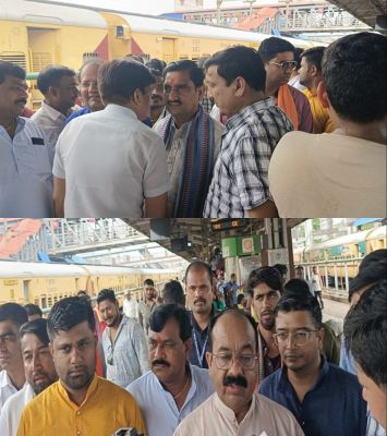 केंद्रीय राज्य मंत्री तोखन साहू के साथ डिप्टी सीएम अरुण साव ट्रेन से हुए रवाना, BJP की कोर कमेटी बैठक में होंगे शामिल&hellip;